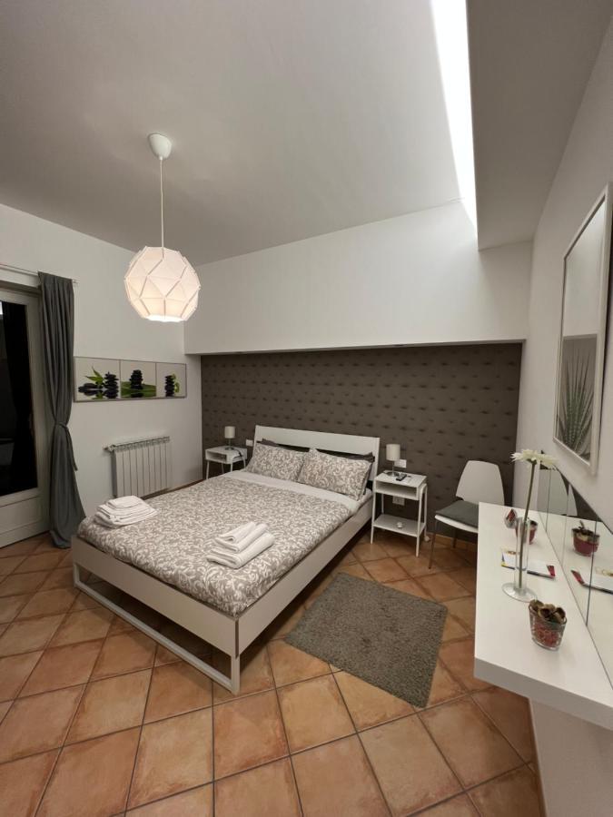 Etna Holidays Home Sereleo Santa Venerina Exterior photo
